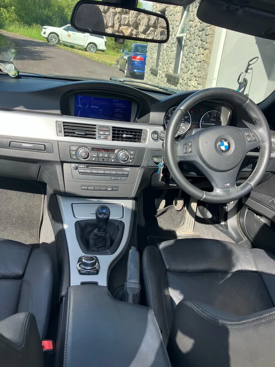 *ONLY 141 in Ireland* BMW e93 Convertible (Lci) - Image 3
