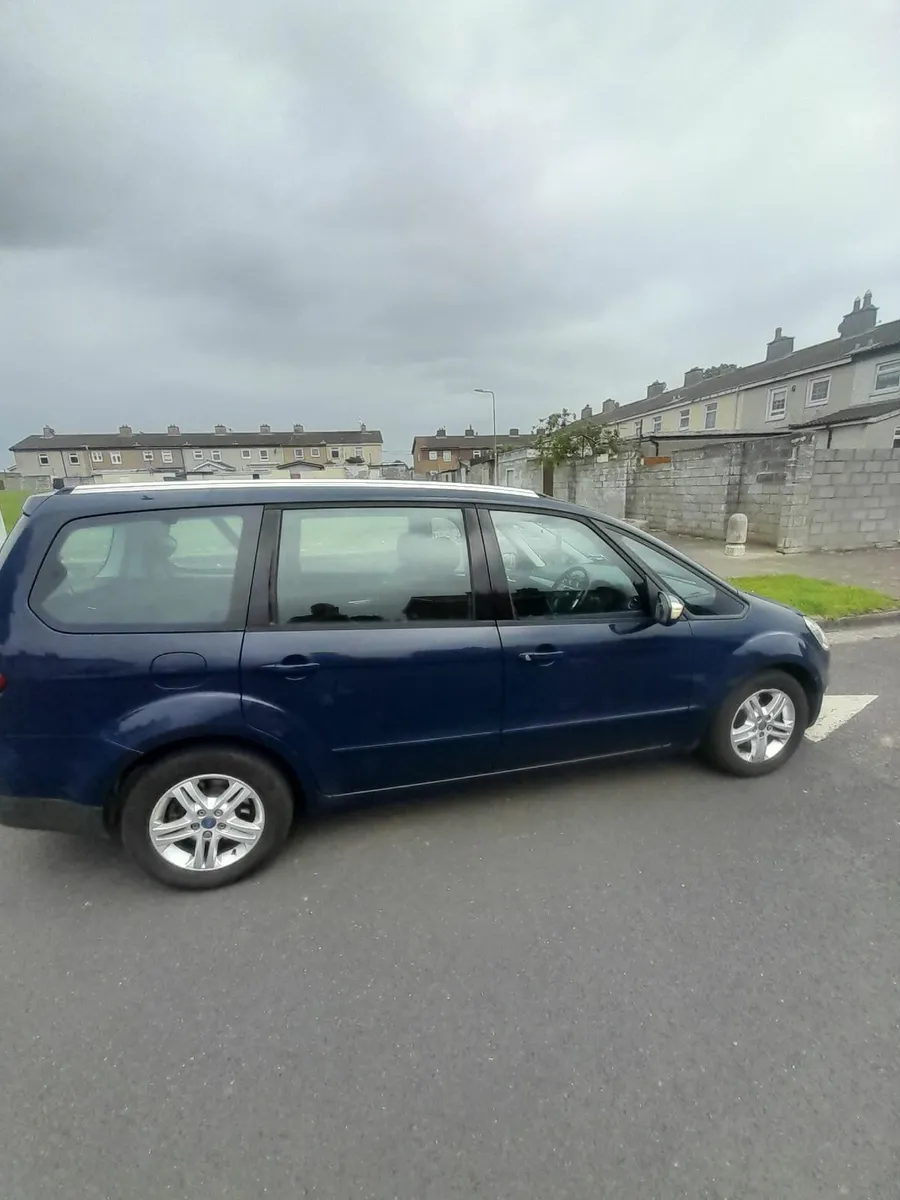 Ford Galaxy 2011 - Image 3