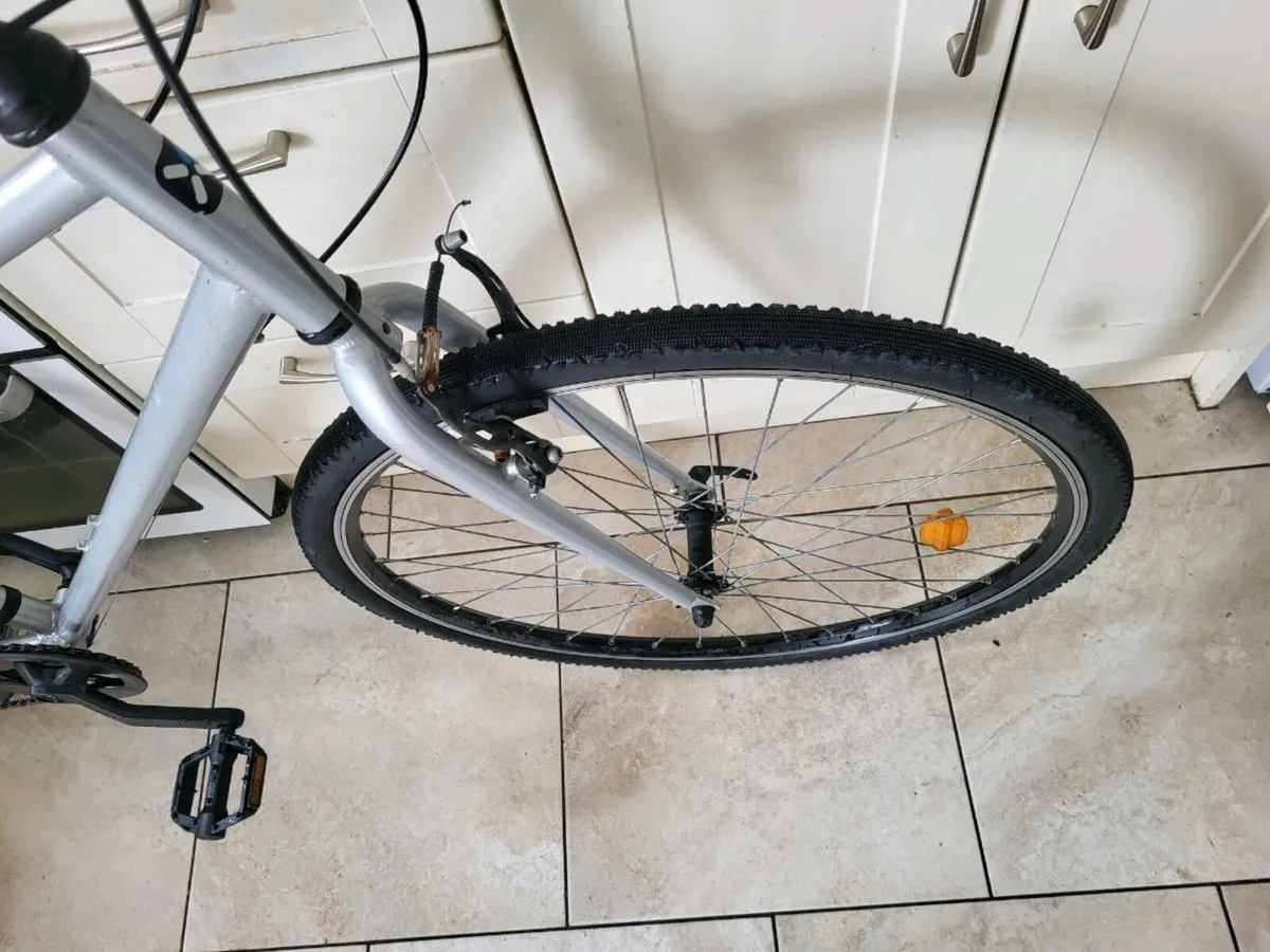 Bike Mens hybrid bike - Image 2