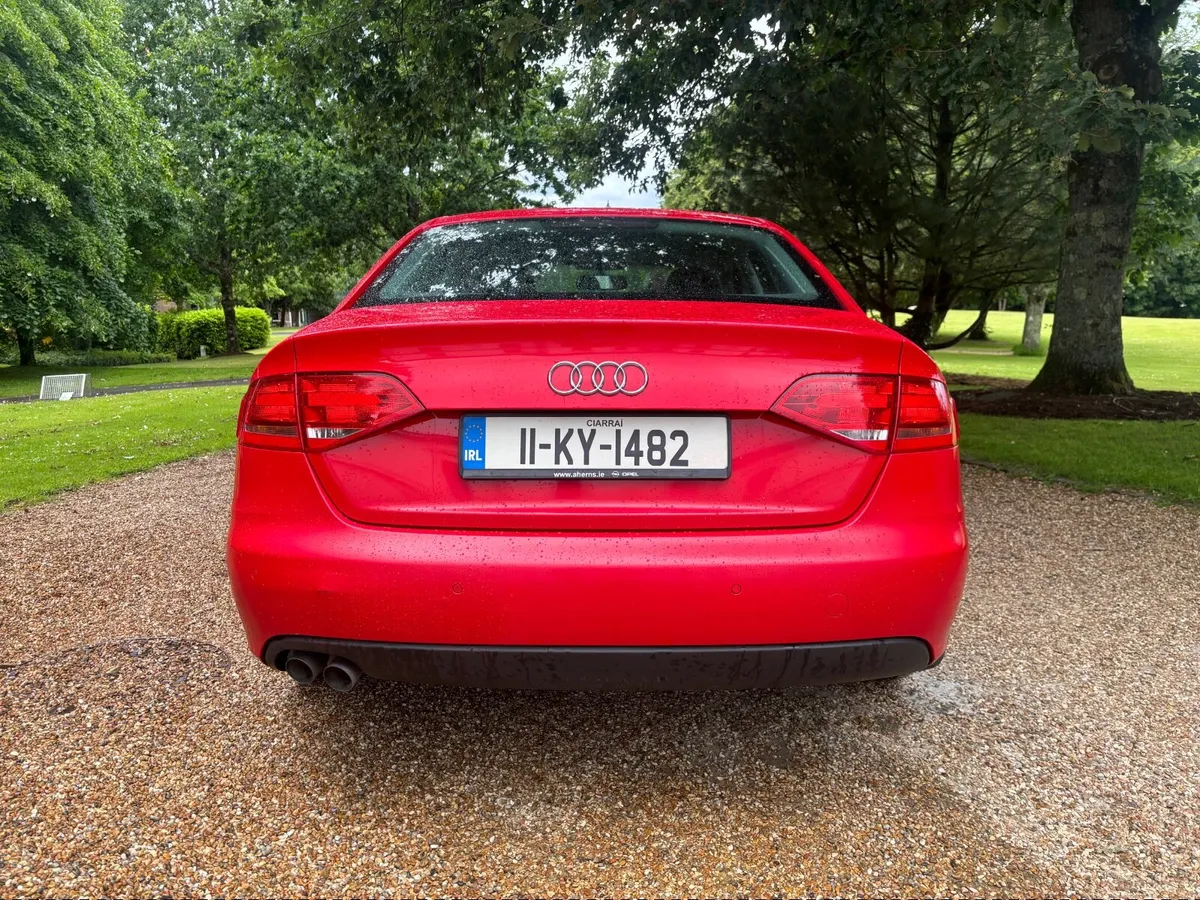 2011 Audi A4 se 2.0 TDI 140 bhp 6 speed high spec - Image 4