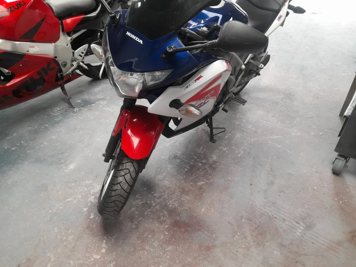 Honda cbr 250 ///Suzuki gsxr. - Image 3