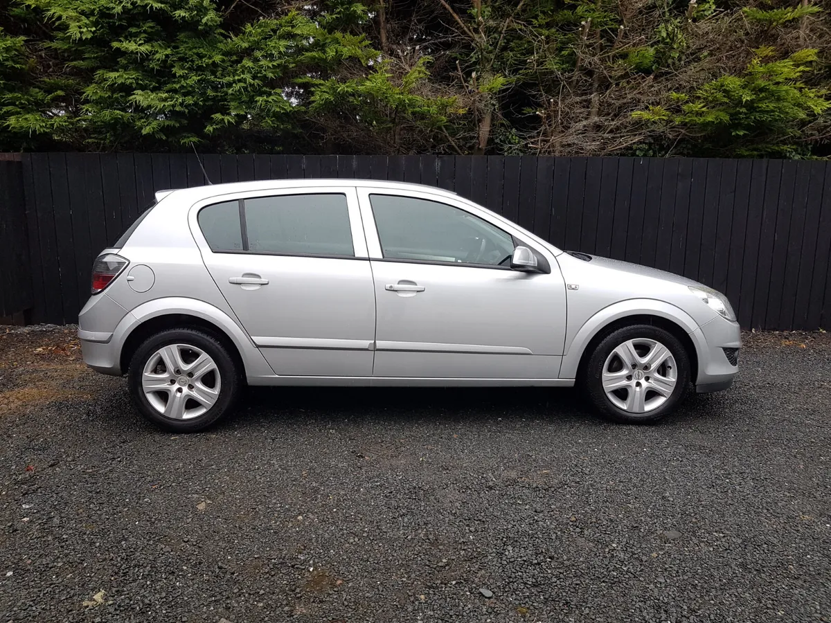 ASTRA..1 OWNER.. NCT & TAX FOR 1 YEAR - Image 3
