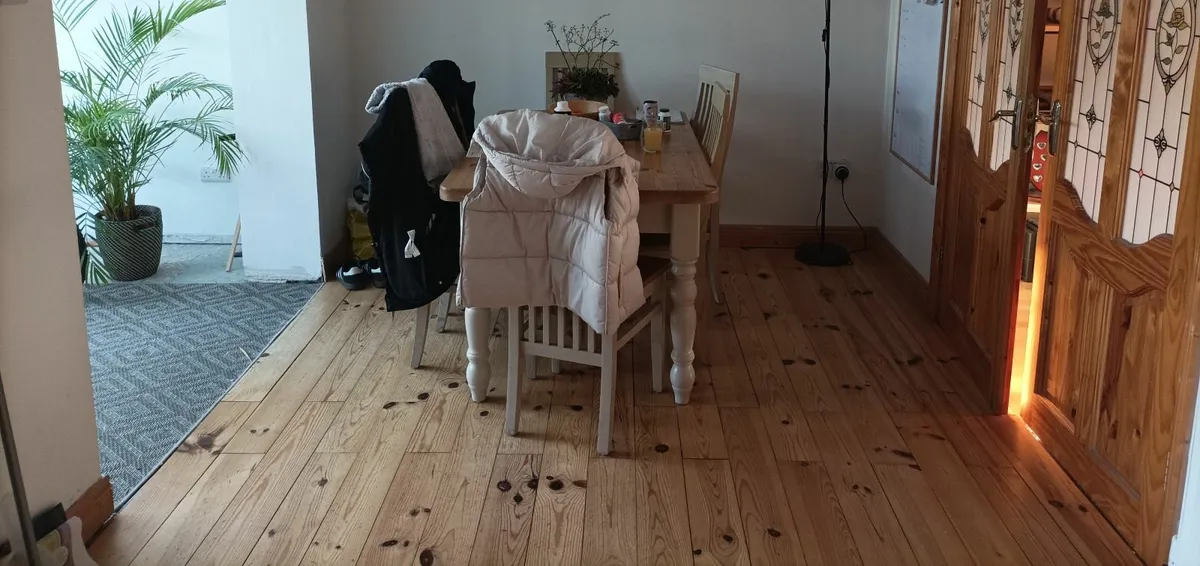 Wood flooring - Image 3