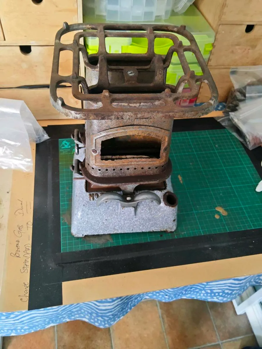 Beatrice stove heater - Image 1