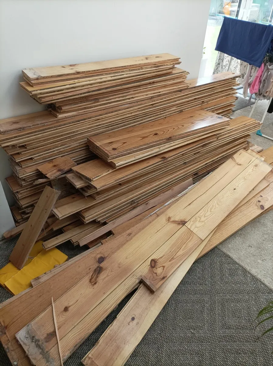 Wood flooring - Image 4