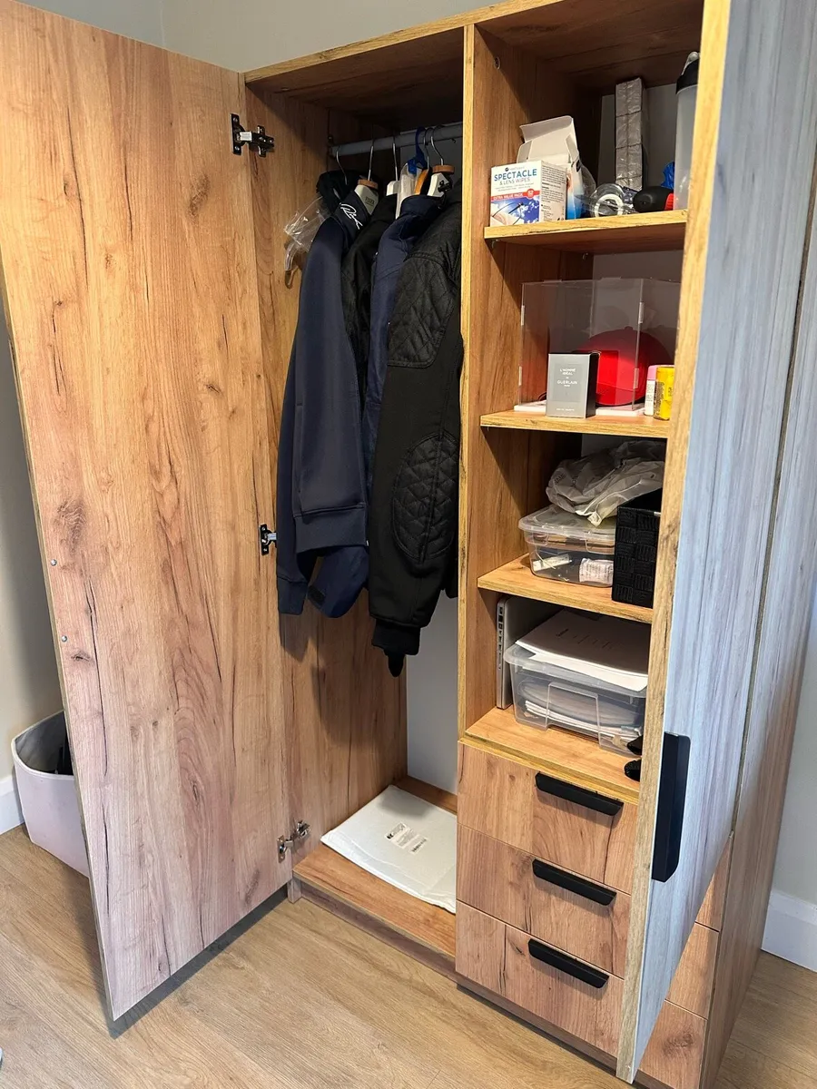 Wardrobe - Image 2