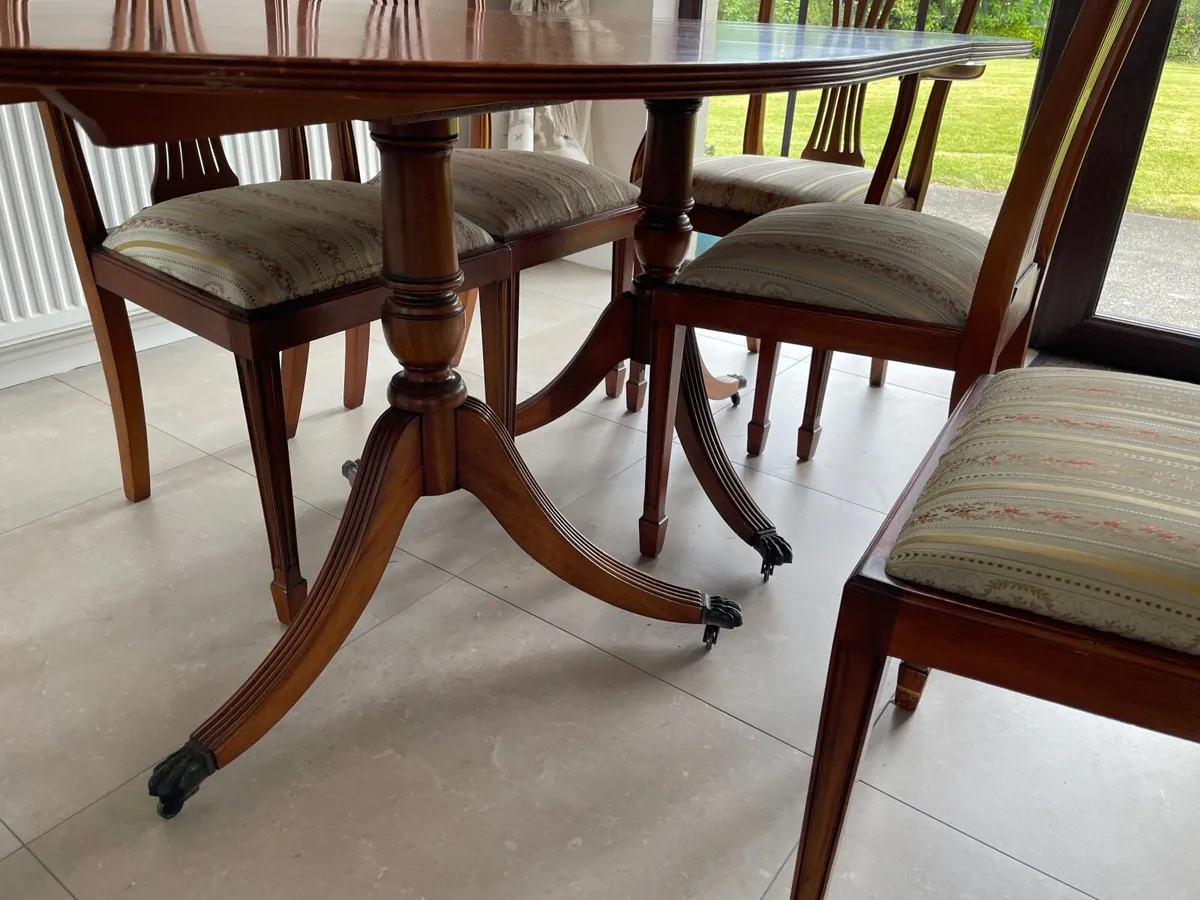 Dining room furniture - Image 3