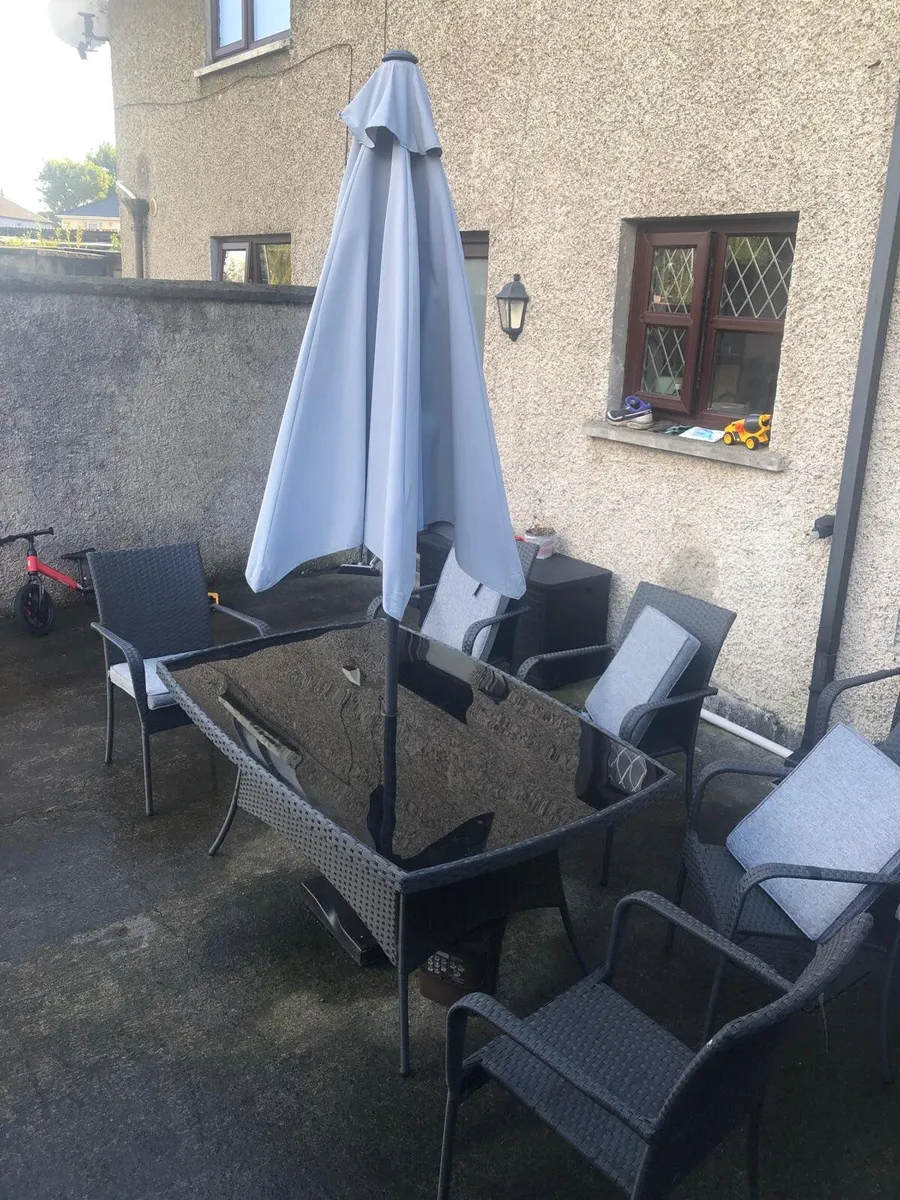 Outdoor Furniture - Image 3