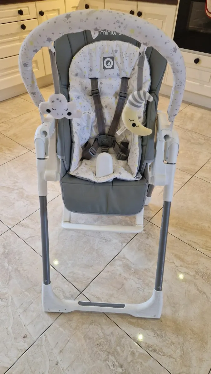 High Chair - Image 1