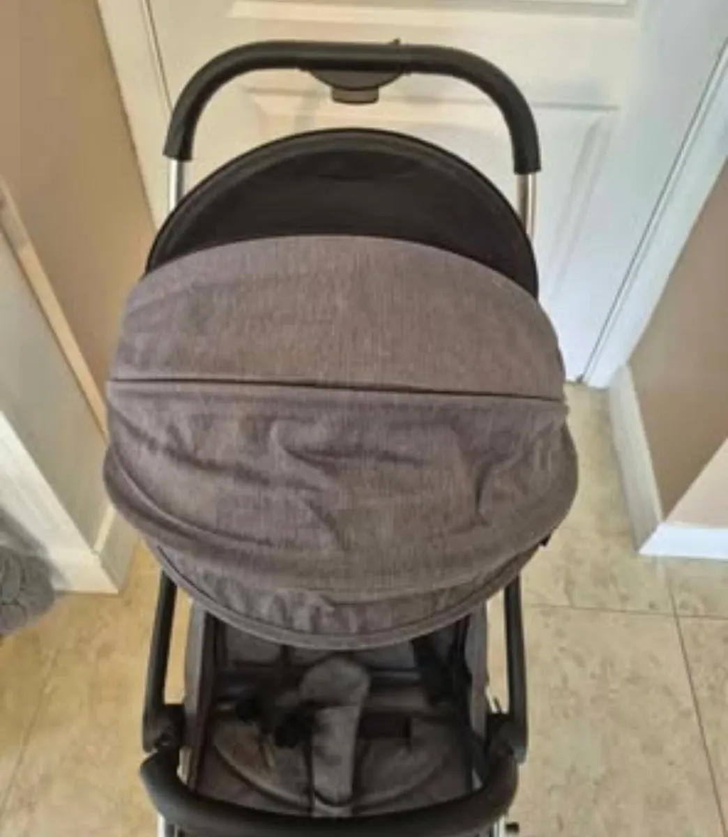 Lightweight Folding Travel Stroller- Gray A compac - Image 4