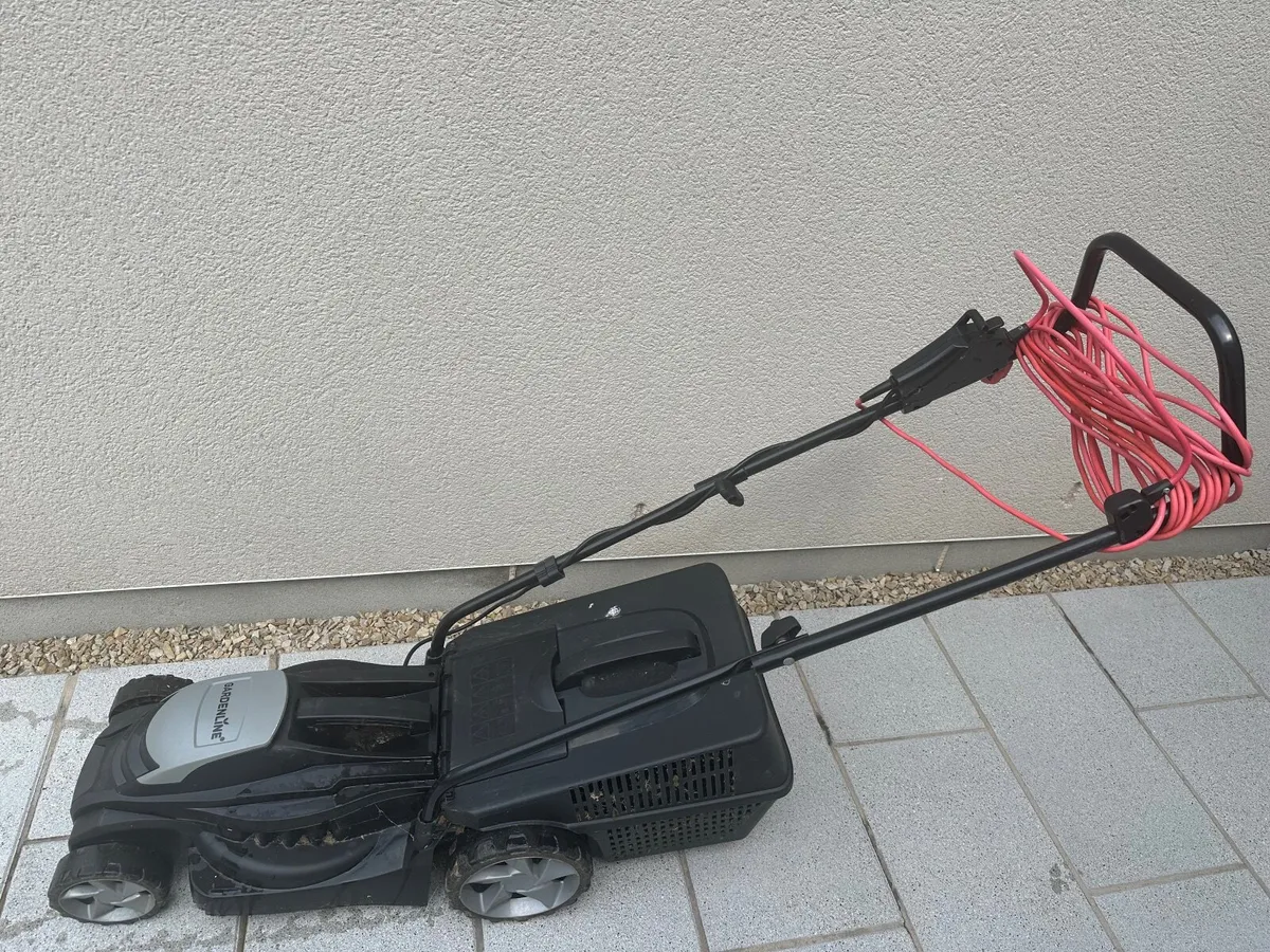 Lawnmower