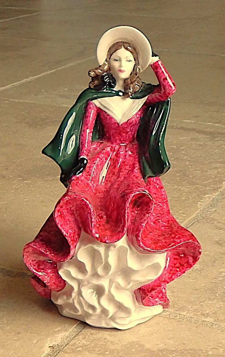 Coalport Ladies of Fashion Hand Painted Figurine - Image 1