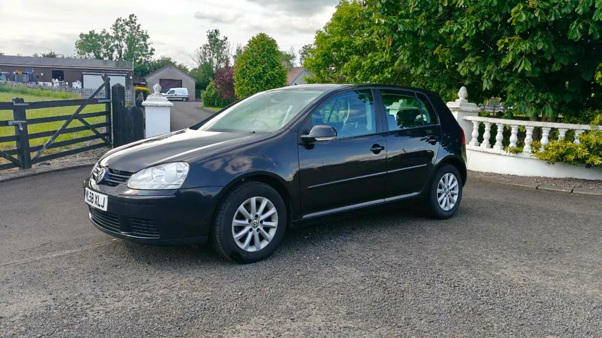 Volkswagen Golf Match Edition - Image 1