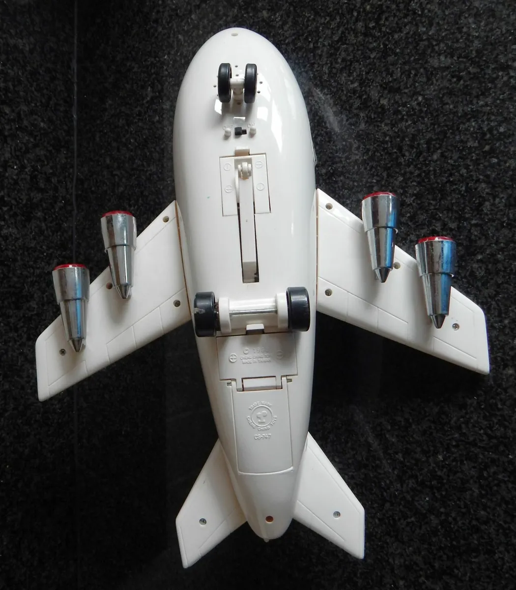 Large Retro Jumbo Jet 747 Toy Plane c1988 - Image 4