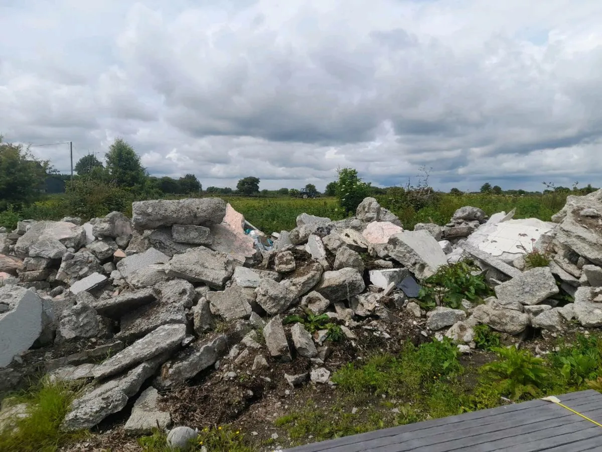 Concrete fill and subsoil - Image 3