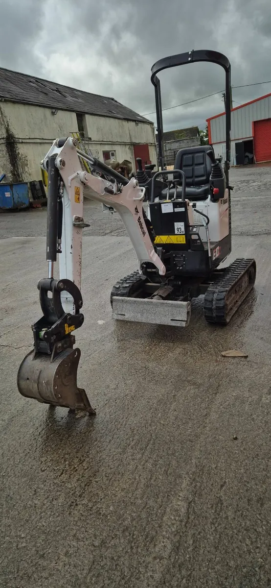 Bobcat e10z  2022 - Image 2