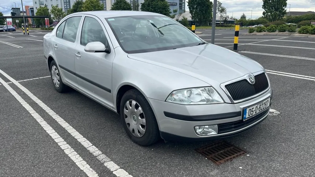Skoda Octavia Low Mileage - Image 2