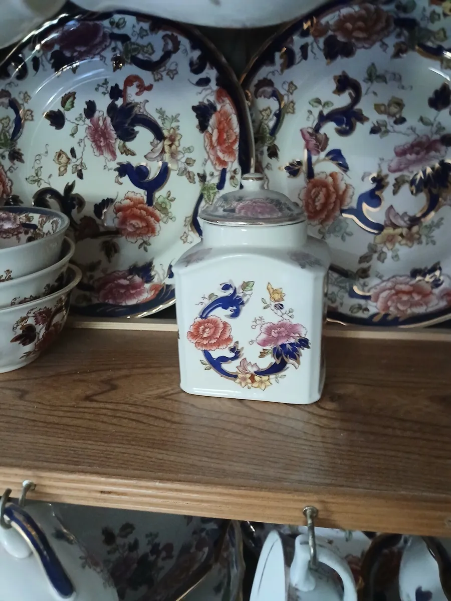 Mason pottery - Image 1