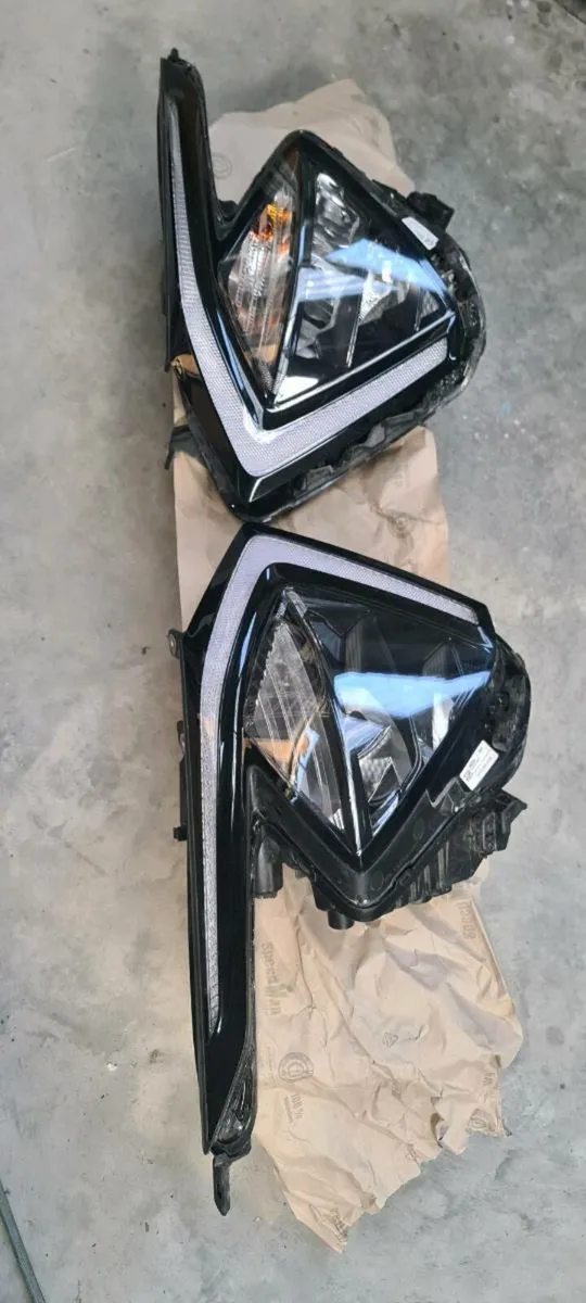 Kia sportage 2023 parts - Image 1