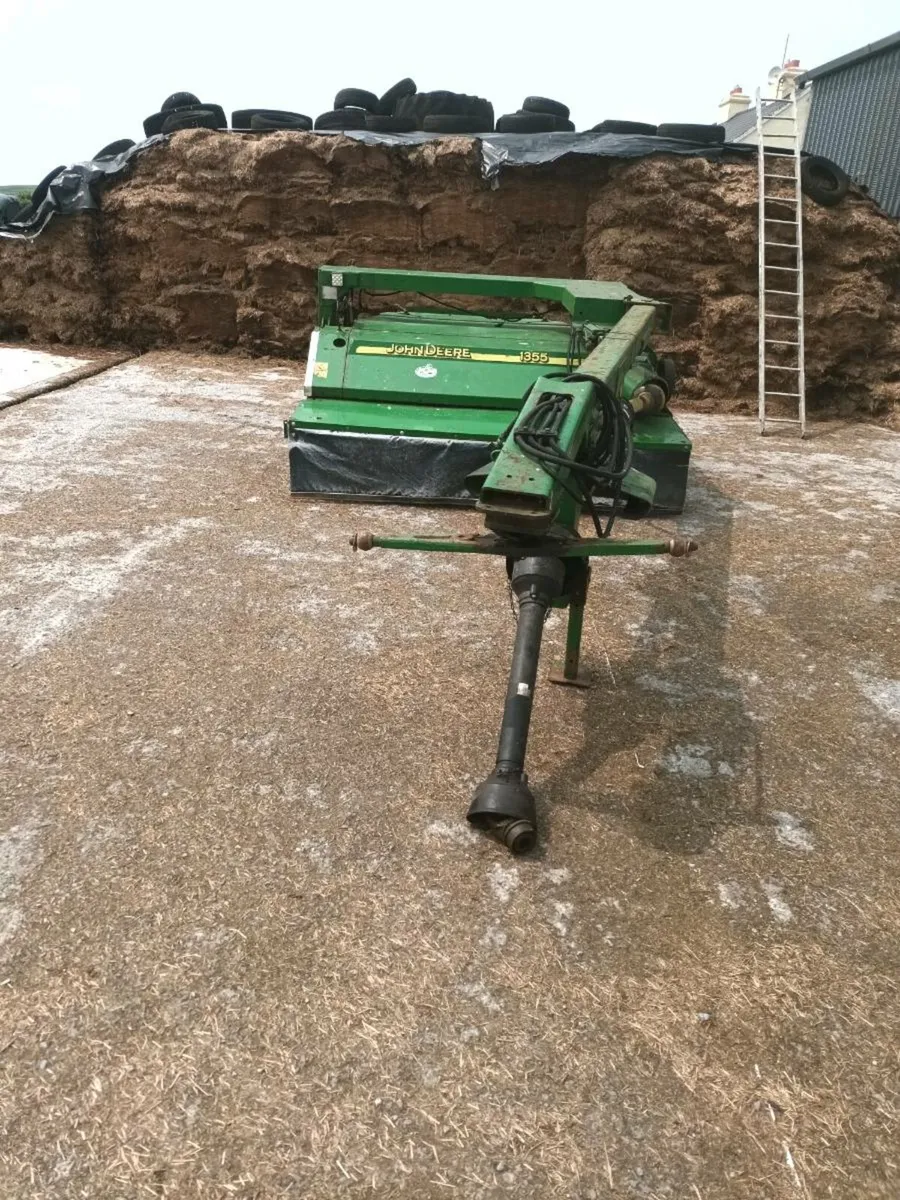 Johndeere mower - Image 1