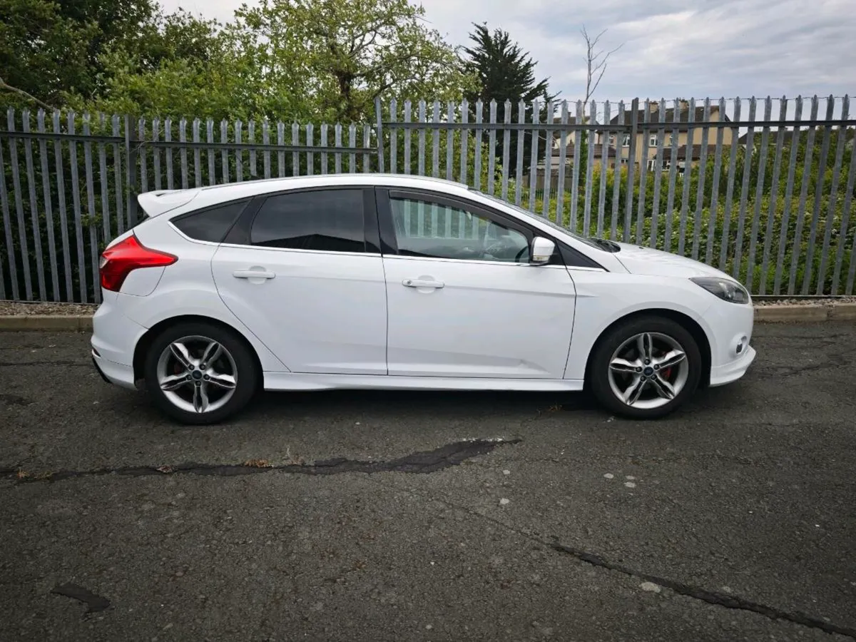Ford Focus 1.6L Diesel - Image 2