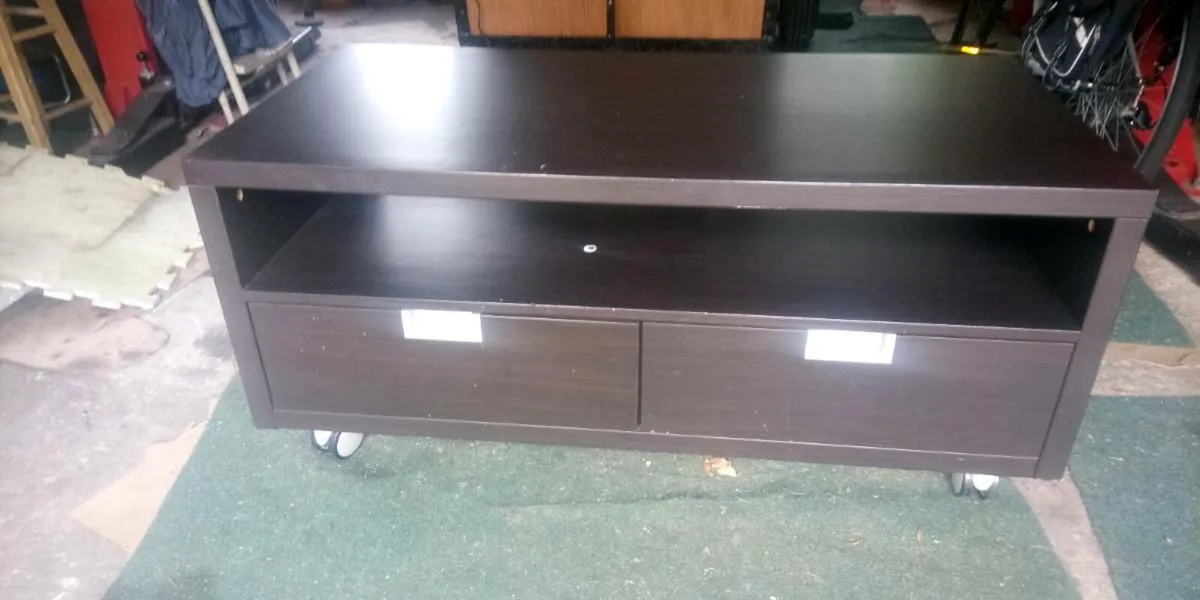Television/Coffee Table - Image 4