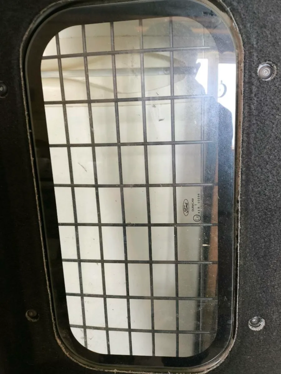 Ford Transit bulkhead with glass - Image 2