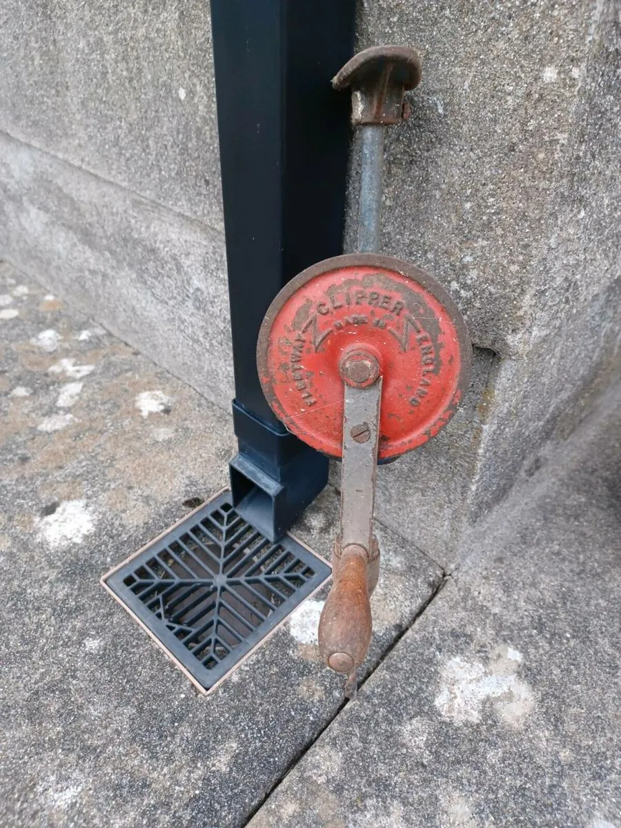 Drill - Image 1