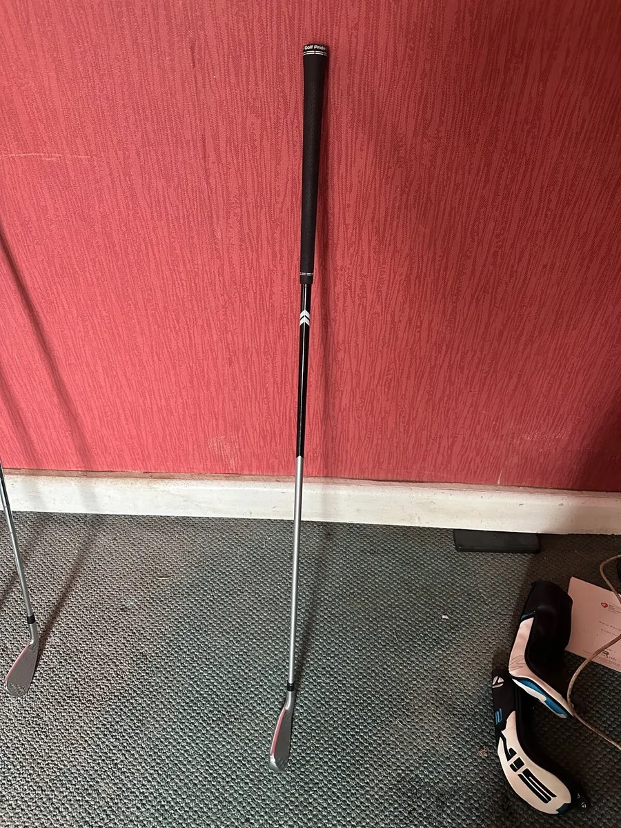 Taylormade DHY Stealth 5 iron - Image 1