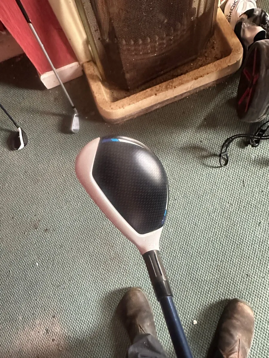 Taylormade Sim2 Max 3 hybrid - Image 4