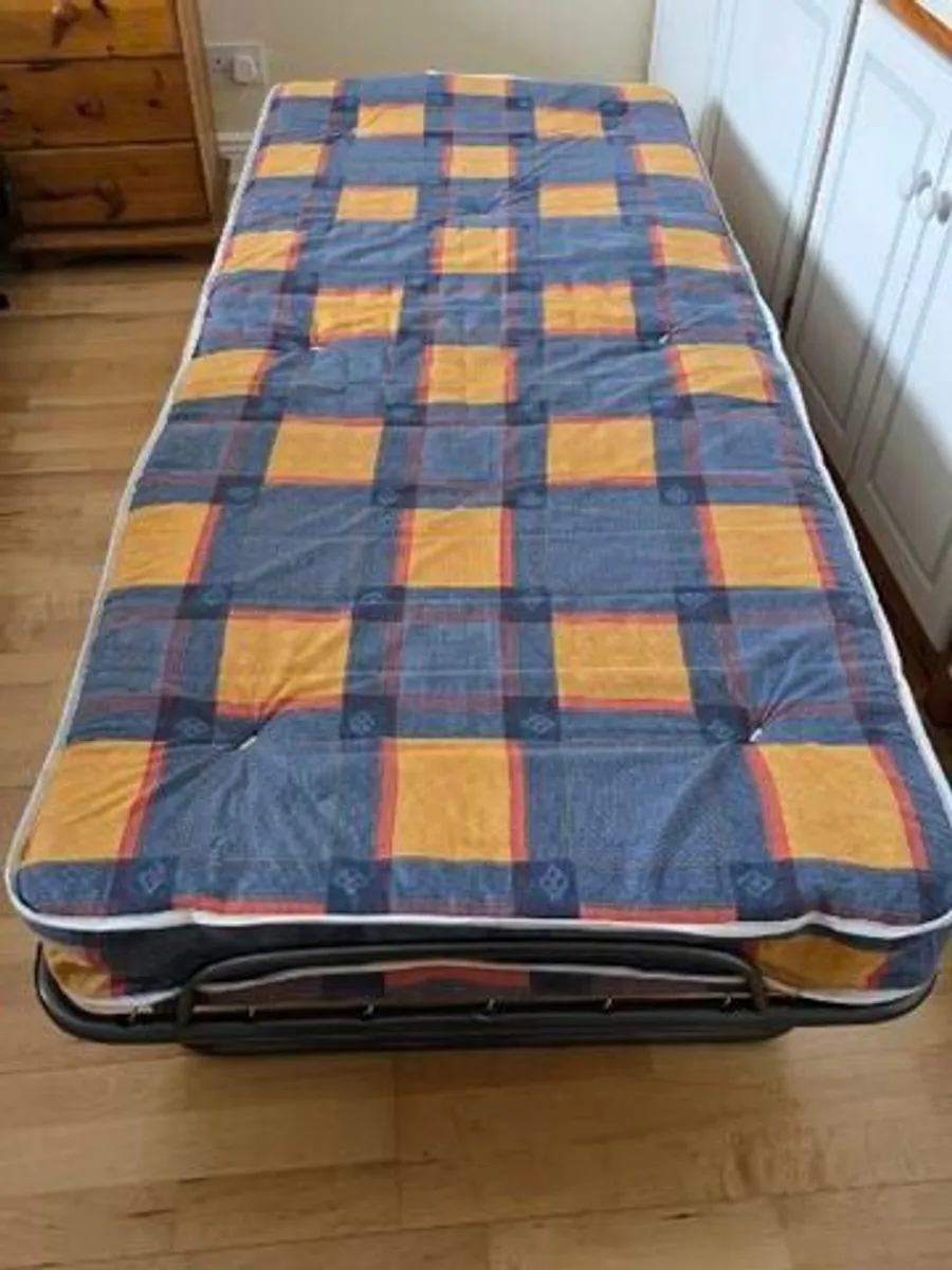 Fold up Beds  - 2 - Image 1