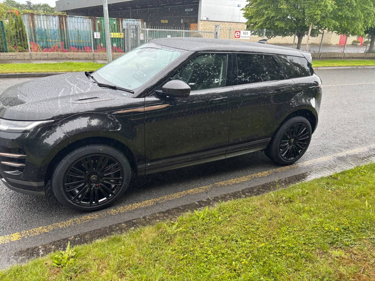Land Rover Range Rover Evoque 2020 PLUG IN HYBRID - Image 4