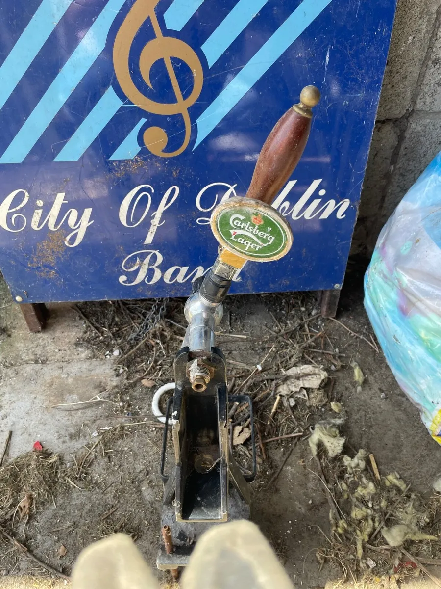 Vintage Carlsberg Beer Tap - Original Pub Display - Image 1