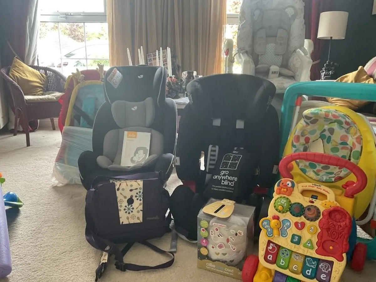 Child car seats