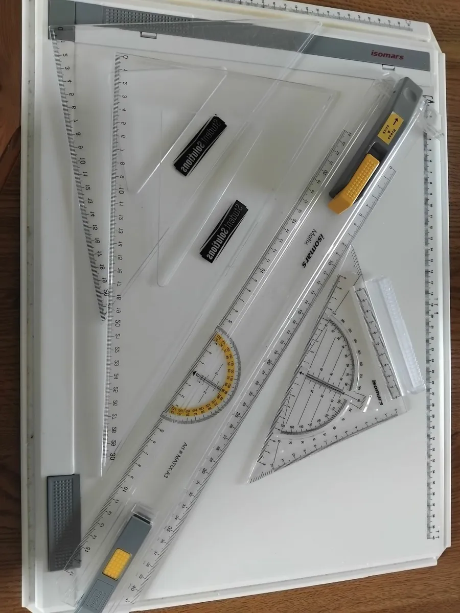 Isomars Drawing Board 16"×22" - Image 2