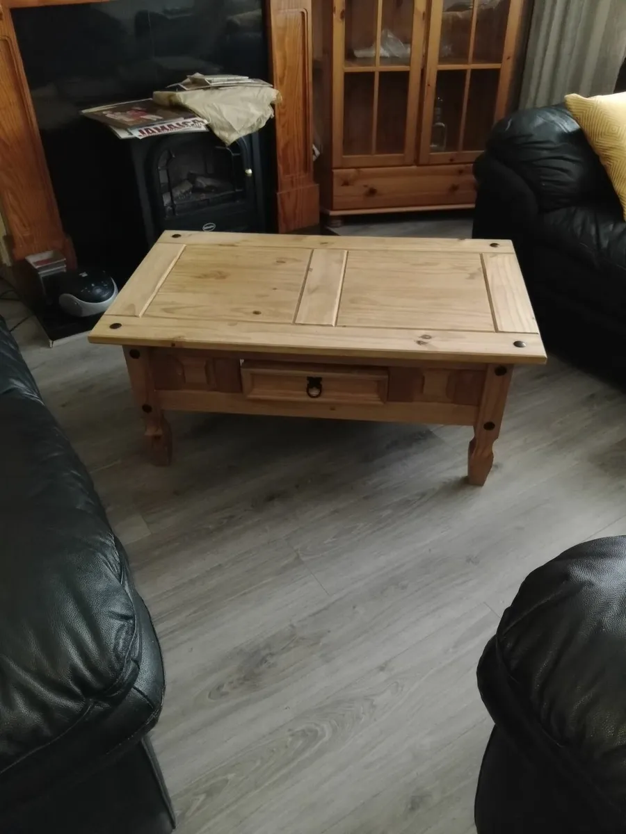 Beautiful Mexican pine set - Image 4