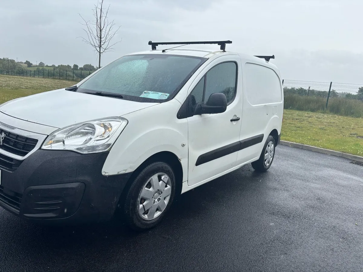 2016 Peugeot partner - Image 4