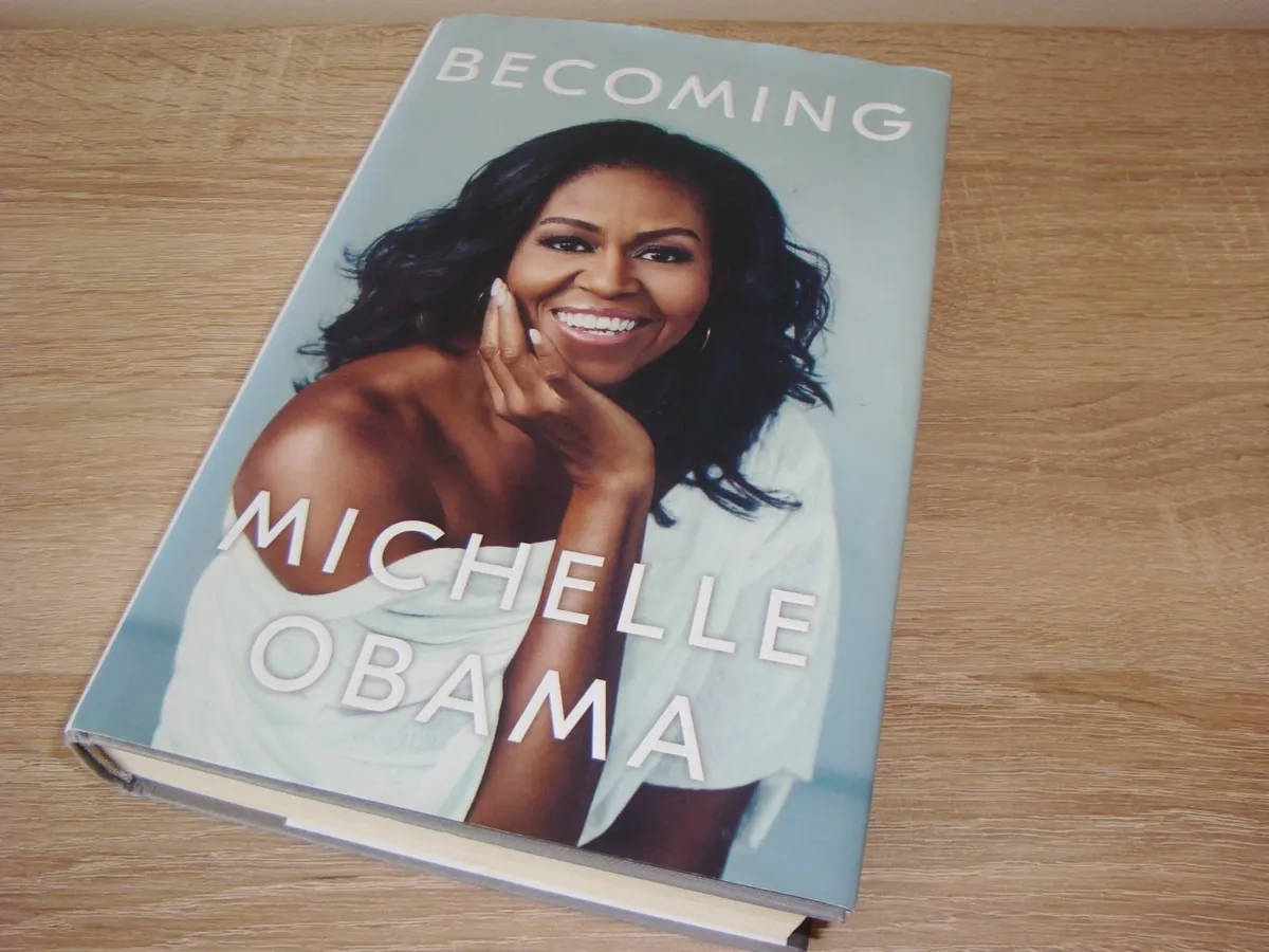 BECOMING Michelle Obama book - hardback - Image 1