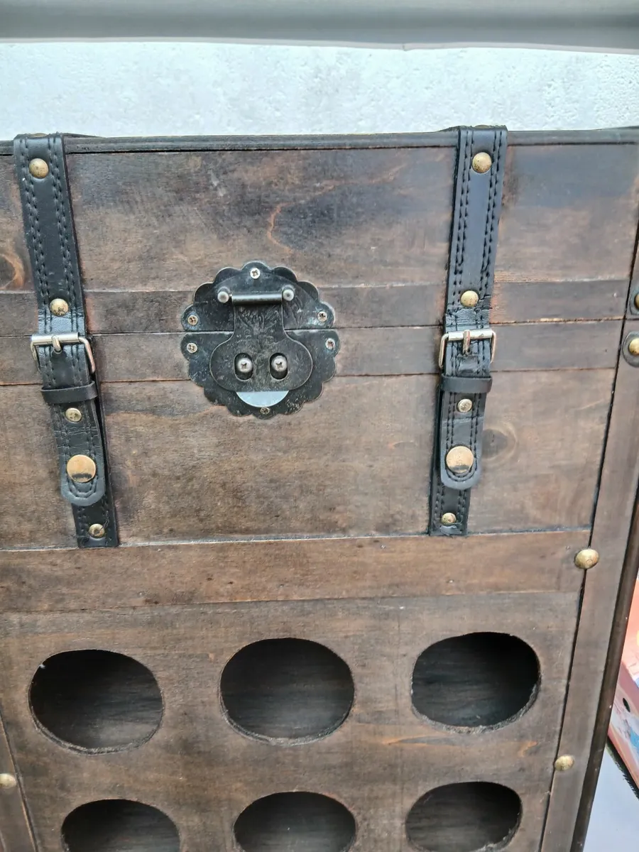 Wine/Drinks Cabinet - Image 1