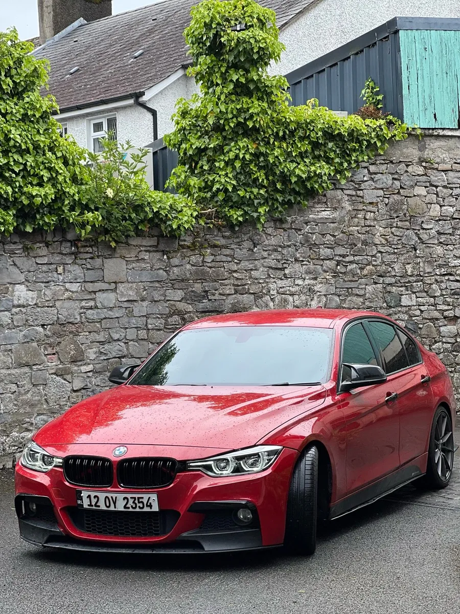 BMW F30 - Image 1
