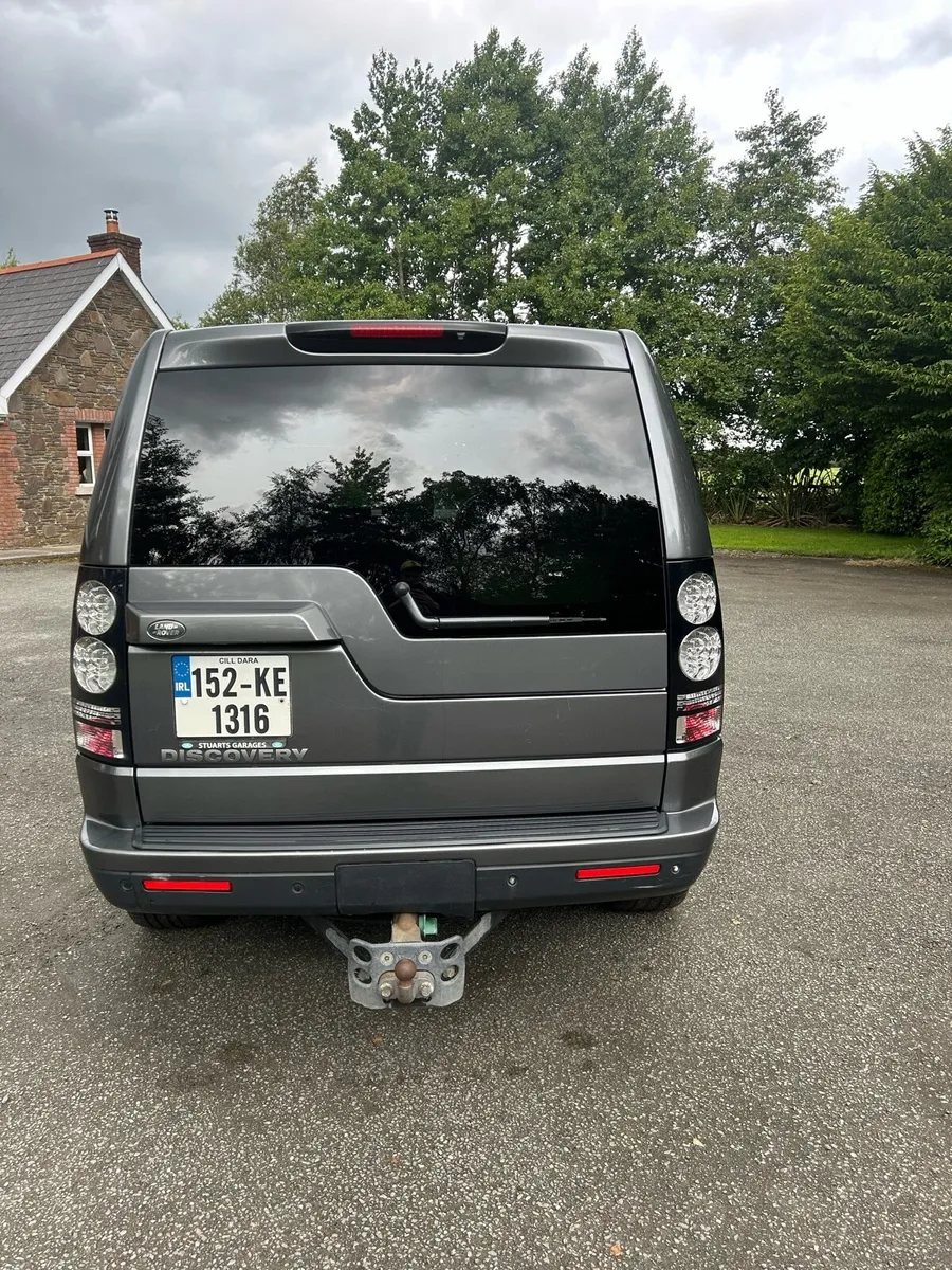 Land Rover Discovery v6 3.0 - Image 3