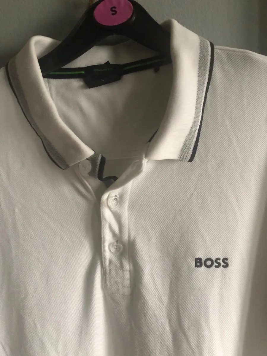 Hugo boss top - Image 2
