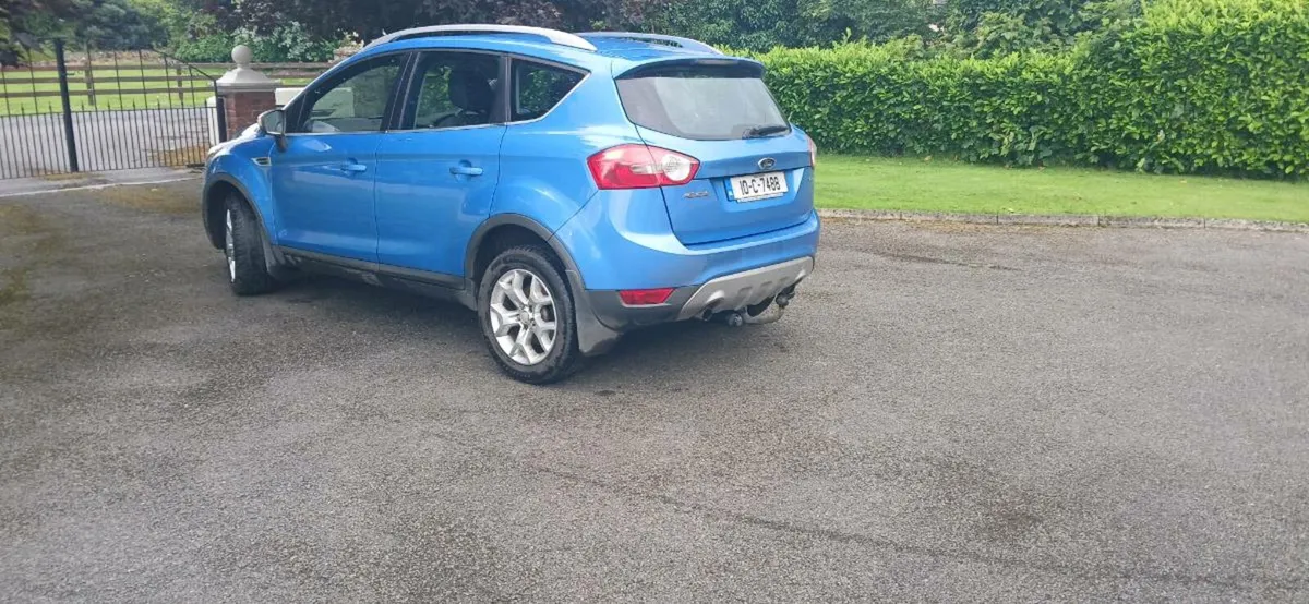 Ford Kuga - Image 4