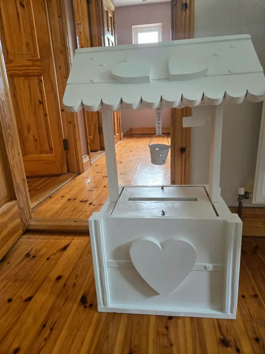 Wedding Card Wishing Well - Image 1