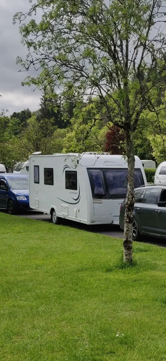 Caravan Quasar Lunar 4 - Image 1