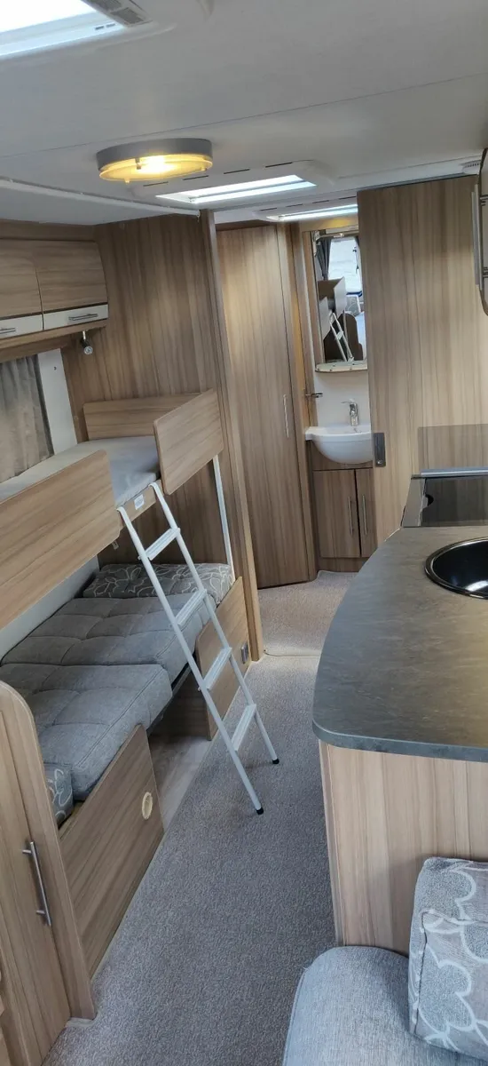 Caravan Quasar Lunar 4 - Image 3