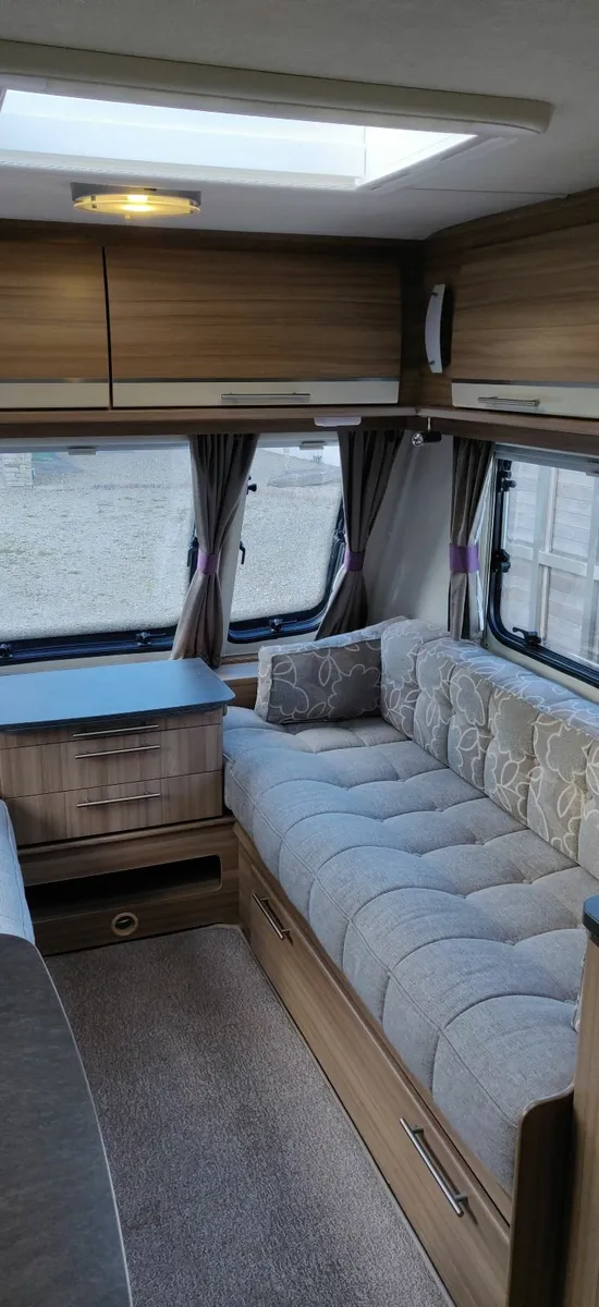 Caravan Quasar Lunar 4 - Image 4
