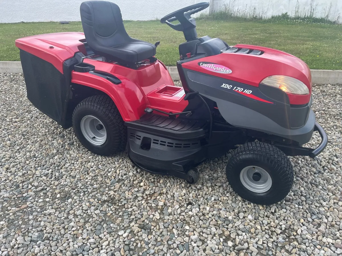 Castle garden17.5hp 40inch cut ride on lawnmower - Image 2