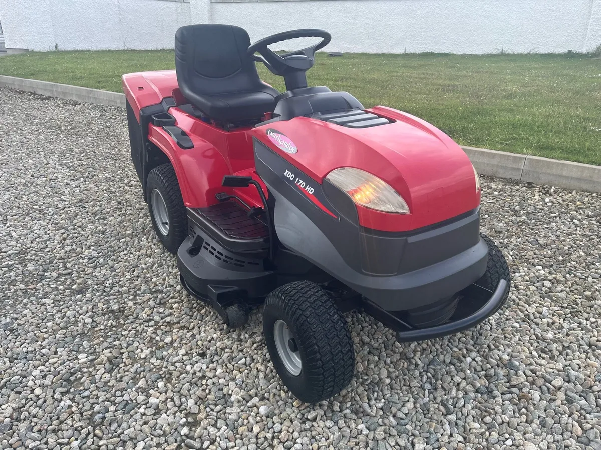 Castle garden17.5hp 40inch cut ride on lawnmower - Image 1