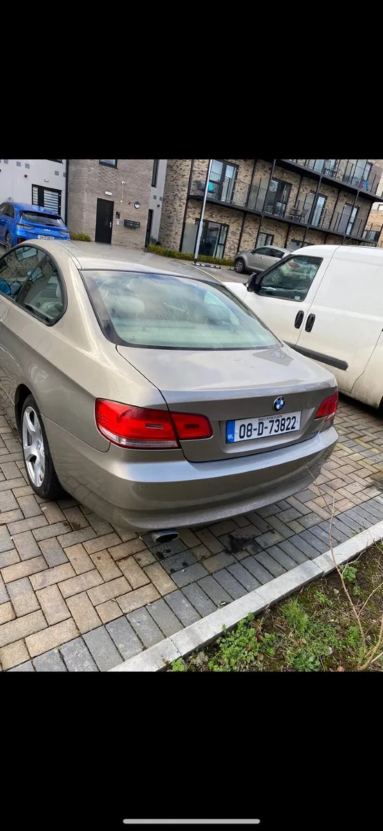 BMW 3-Series 2008 - Image 4